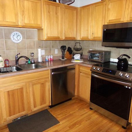 Forest Park 3 Bed 4 Bath Twnhm Htjm Силвърторн Екстериор снимка